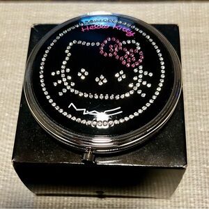 MAC Hello Kitty Compact Powder in Medium Plus